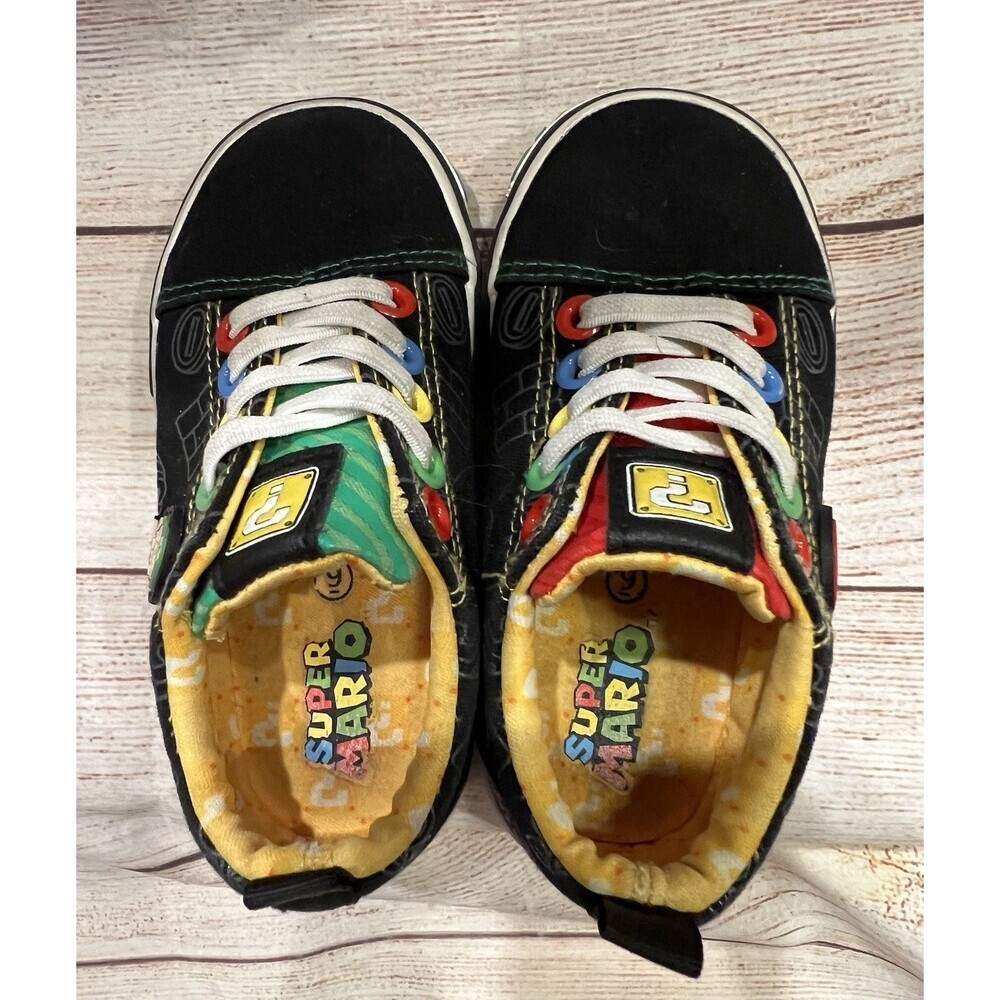 Nintendo Super Mario & Luigi Low Top Lace Up Sneaker 9 - Picture 5 of 8